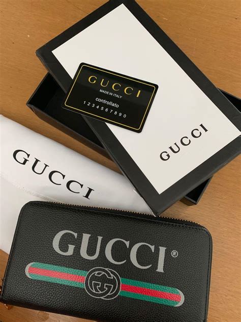 gucci controllato wallet.